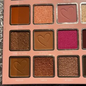Eyes On Me Shadow Palette - 16 shades! New in box